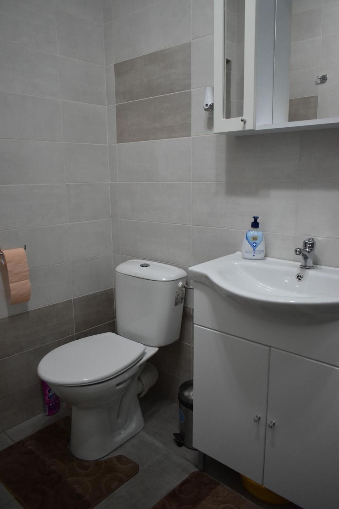 Transilvania Rent Hunedoara Exterior photo