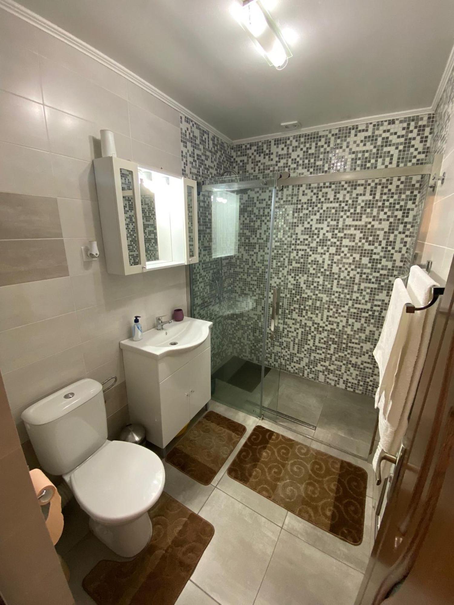 Transilvania Rent Hunedoara Exterior photo